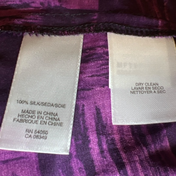 Anne Klein purple and black silk blouse. Size 2X - Picture 5 of 5